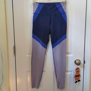 Old Navy Active women's medium full length blue and gray yoga pants